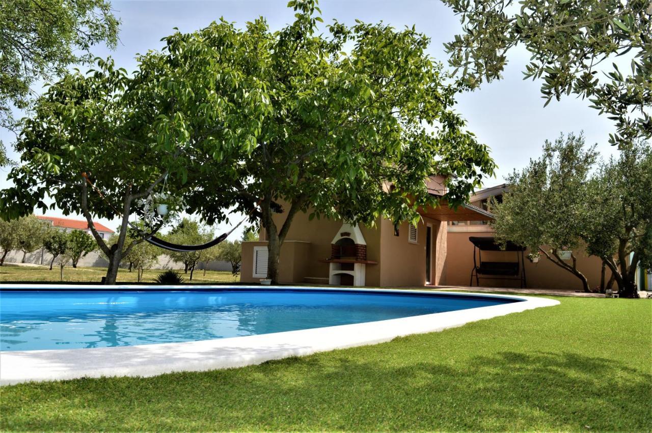 Studio Apartments Luka Biograd - Benkovac Exterior foto