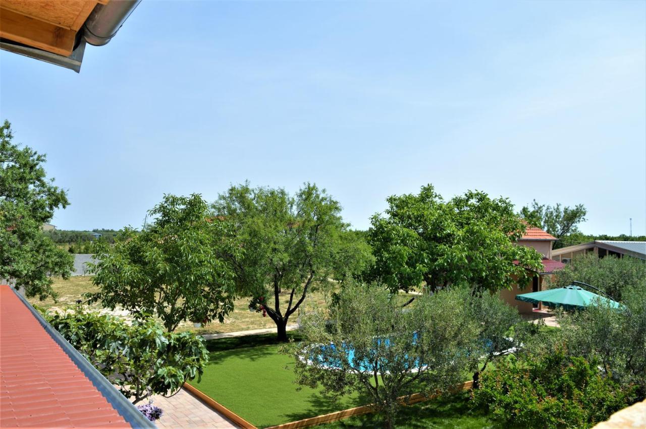 Studio Apartments Luka Biograd - Benkovac Exterior foto